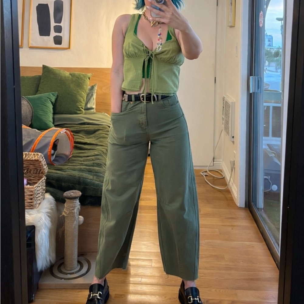 ‼️SOLD BLANKNYC OLIVE GREEN RAW HEM BARREL JEANS SIZE 29